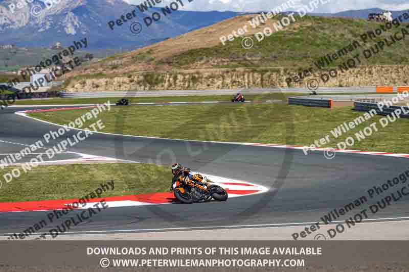 cadwell no limits trackday;cadwell park;cadwell park photographs;cadwell trackday photographs;enduro digital images;event digital images;eventdigitalimages;navarra;no limits trackdays;peter wileman photography;racing digital images;trackday digital images;trackday photos